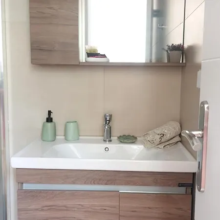 Odysseus Cozy Seaview Apartament *