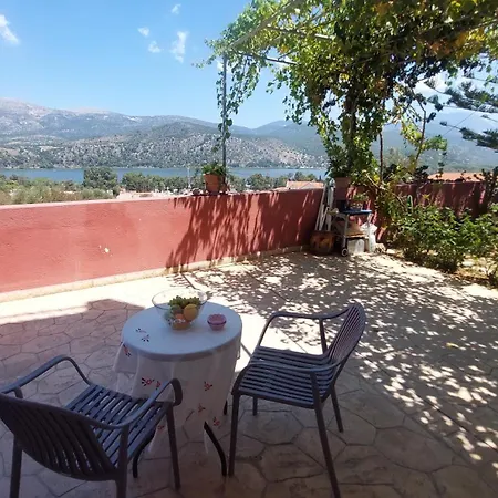Odysseus Cozy Seaview Apartament *